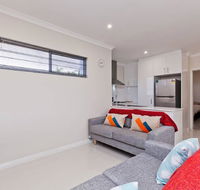 Woodlands - Home with a View - Accommodation in Surfers Paradise