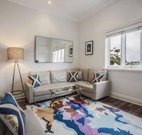 Woollahra Roslyndale Avenue - Accommodation in Surfers Paradise