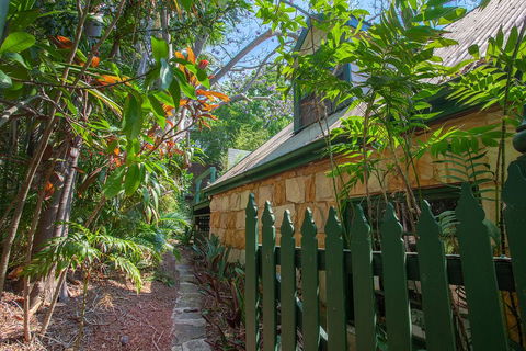 Woolwich Studio Bliss, Your Private Oasis By The Water - Accommodation in Surfers Paradise 0