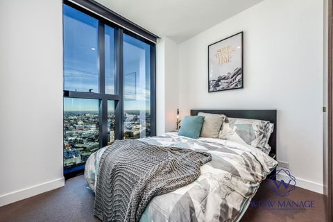 WOW Apartment On Flinders - Accommodation in Surfers Paradise 1