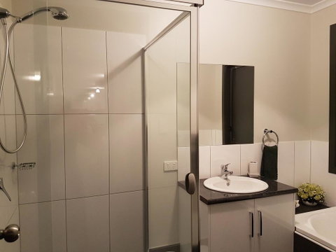 Wudinna Farm View - Accommodation in Surfers Paradise 1