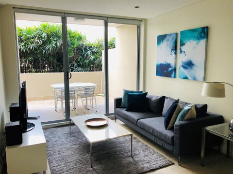 Wyndel Apartments St Leonards - Encore - Accommodation in Surfers Paradise 0