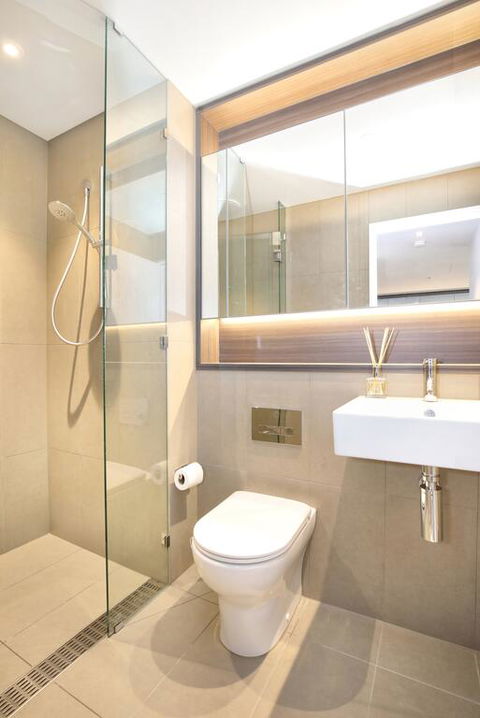 Xu's Residence@No.1 Collins Wharf - Accommodation in Surfers Paradise 3