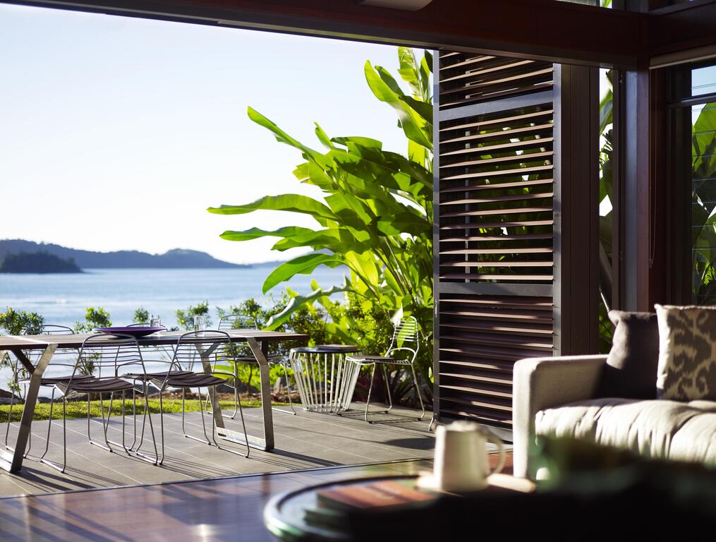 Whitsundays QLD Accommodation in Surfers Paradise