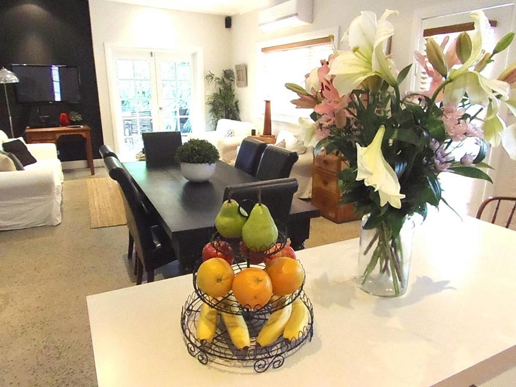 Spring Creek NSW Accommodation in Surfers Paradise