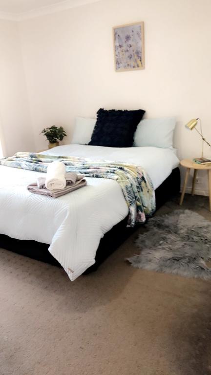 Haven Family& Dog Freindly , Close To Hospital, Airport, Bunnings - Accommodation in Surfers Paradise 3