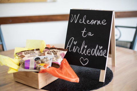 AirliediseNO HillsKitchen5min Walk 2 Ferry TerminalWiFiNetflix - Accommodation in Surfers Paradise 2