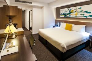 Mercure Sunshine Coast Kawana Waters - Accommodation in Surfers Paradise 4
