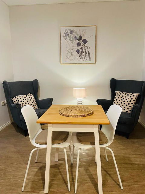 A City Oasis - Full Apartment With Balcony - Accommodation in Surfers Paradise 1