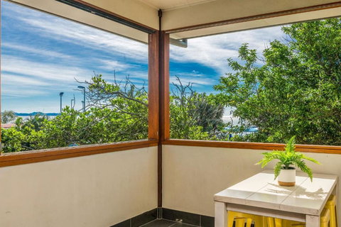 A Perfect Stay - Quiksilver Apartments The Wreck - Accommodation in Surfers Paradise 3