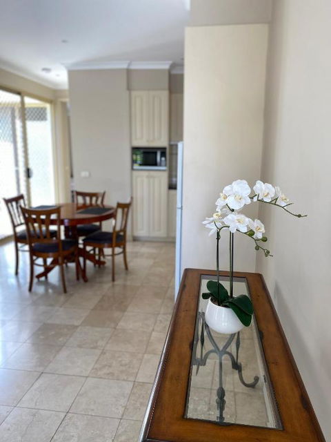 Acacia Terraces - Accommodation in Surfers Paradise 3