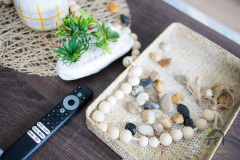 Amazing 4 Rooms House Near SpringField Lakes - Accommodation in Surfers Paradise 2