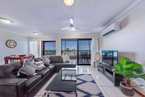 Ambience Of Airlie - Airlie Beach - Accommodation in Surfers Paradise 1