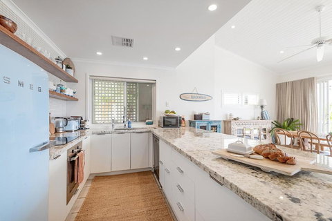 Andari Holiday Apartments - Accommodation in Surfers Paradise 3