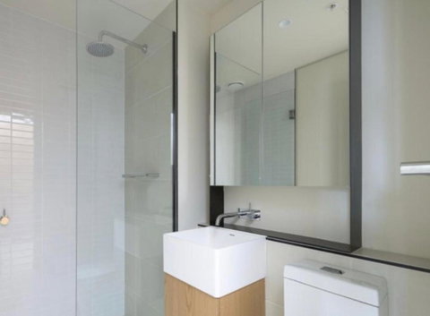 Apartment 405 8 Daly St South Yarra 3141 LUCIA - Accommodation in Surfers Paradise 3