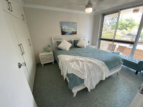 Aqua On Bribie 100 Metres To Beach And Shops - Accommodation in Surfers Paradise 3