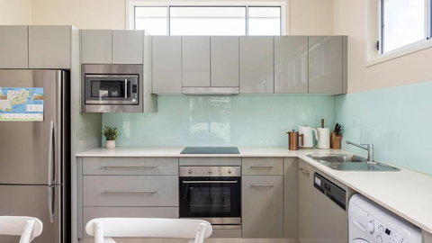 Art House Shoal Bay - Accommodation in Surfers Paradise 4