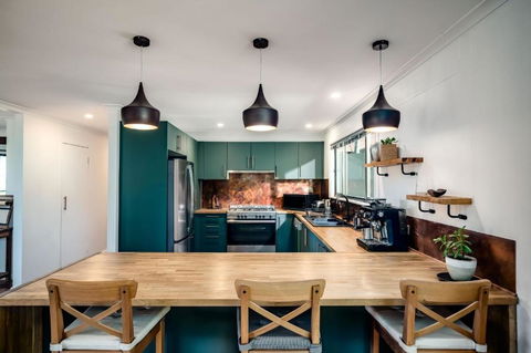 Ayatana - Restful Place - Accommodation in Surfers Paradise 1