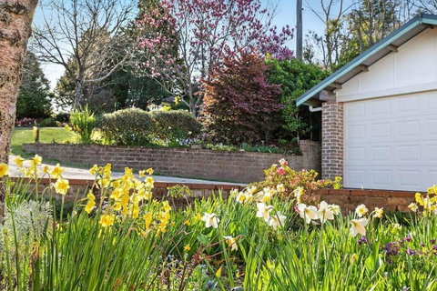 Azimuth - Spacious Family Retreat With City Views - Accommodation in Surfers Paradise 2