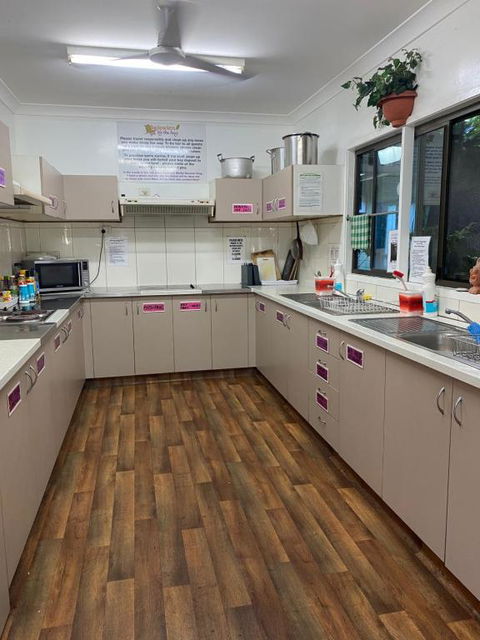 Backpackers By The Bay - Accommodation in Surfers Paradise 3