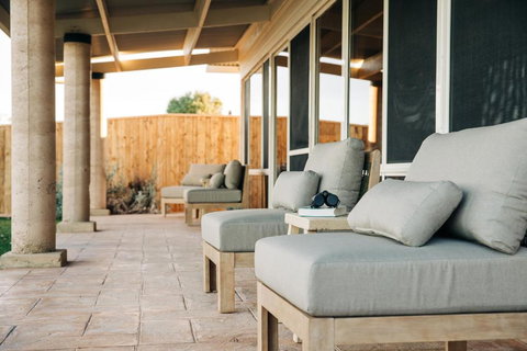 Baird Bay Seaside Villas - Accommodation in Surfers Paradise 2