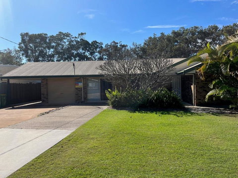 Baker Rainbow Beach - Accommodation in Surfers Paradise 1