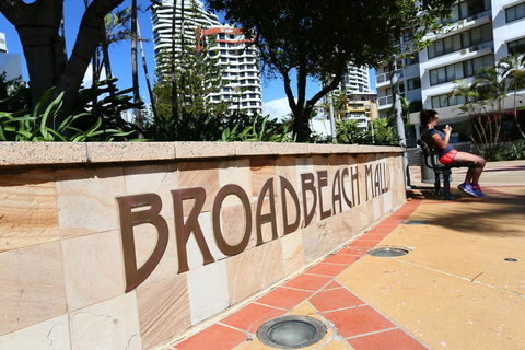 Bel Air On Broadbeach - Official - Accommodation in Surfers Paradise 13