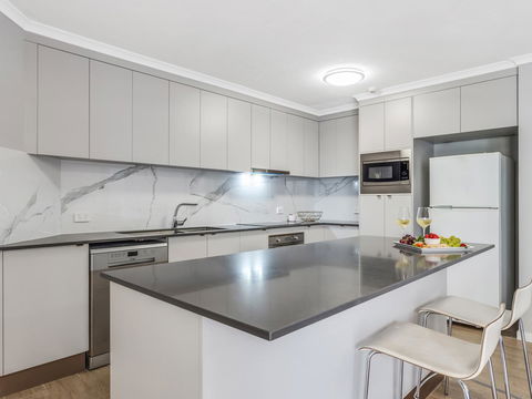 Markham Court - Accommodation in Surfers Paradise 28