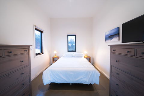 Sawyers Bay Shacks - Accommodation in Surfers Paradise 3