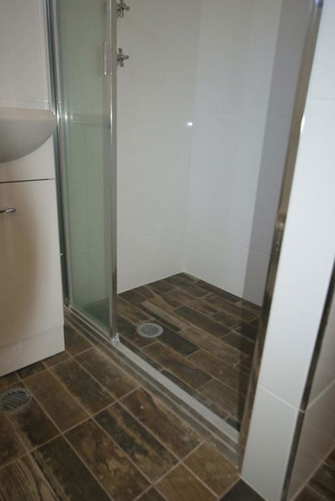 'Bay Dream' Upstairs Unit Three - Accommodation in Surfers Paradise 3