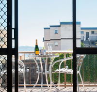 1 'BAHIA' 47 RONALD AVE - GREAT LOCATION WITH FILTERED WATER VIEWS - Accommodation in Surfers Paradise
