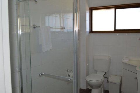 1 Lakeview Plaza - Accommodation in Surfers Paradise 2