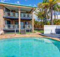 1-33 Tingira Close - Rainbow Beach Gorgeous ocean views swimming pool air conditioning - Accommodation in Surfers Paradise