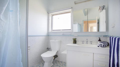 103 Bannister Head Rd - Beaming Bannister Retreat - Accommodation in Surfers Paradise 2