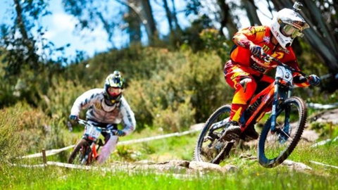 11 Townsend Street, Jindabyne - Accommodation in Surfers Paradise 3
