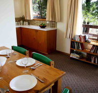 11 Townsend Street Jindabyne - Accommodation in Surfers Paradise