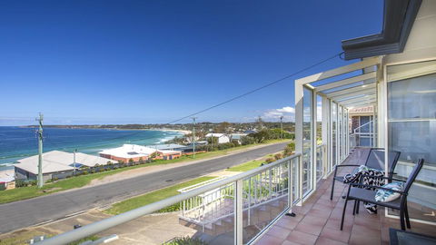 143 Mitchell Pde - Magnificent Outlook - Accommodation in Surfers Paradise 0