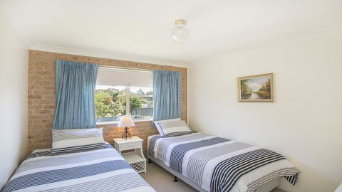 143 Mitchell Pde - Magnificent Outlook - Accommodation in Surfers Paradise 2