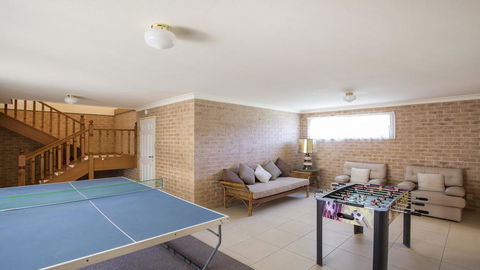 143 Mitchell Pde - Magnificent Outlook - Accommodation in Surfers Paradise 1