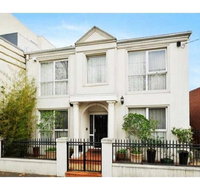 15 Charles Abbotsford Mansion - Accommodation in Surfers Paradise