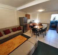 16 Lakeview Plaza - Accommodation in Surfers Paradise