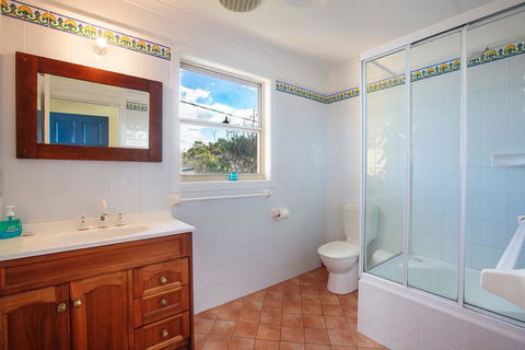 164 Mitchell Pde - Spectacular Views - Accommodation in Surfers Paradise 1