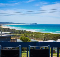 17 Dulling Street - Beach House - Accommodation in Surfers Paradise