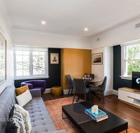 2 Bdrm Art Deco Apt Stroll To Bondi Junction - Accommodation in Surfers Paradise