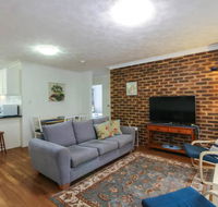 2 Bedroom St Lucia Apartment close to UQ and CityCat - Accommodation in Surfers Paradise