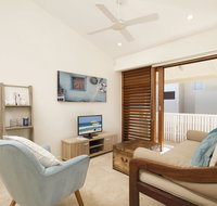 2 Hale Lani - Accommodation in Surfers Paradise