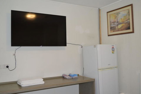 2 Lakeview Plaza - Accommodation in Surfers Paradise 1