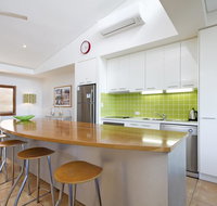 2/22 Stevens - Accommodation in Surfers Paradise