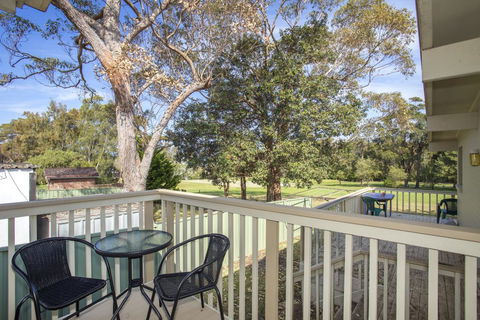 2/81 Clyde St - Villa De Golf At Mollymook - Accommodation in Surfers Paradise 1