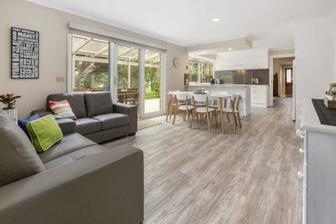 BLAIRGOWRIE HILLTOP...perfect Price & Location. - Accommodation in Surfers Paradise 0